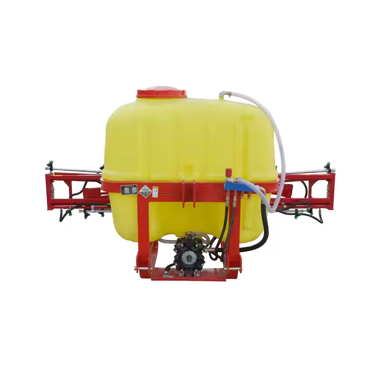 Large capacity sprayer trailer